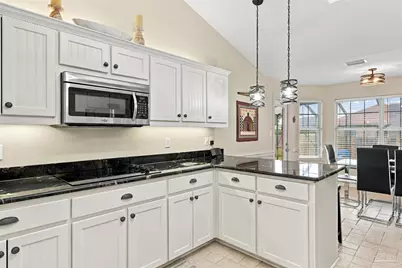 6113 Electra Ln, Pensacola, FL 32507 - Photo 11