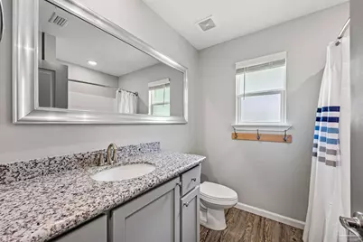 5622 Riviera Dr, Milton, FL 32583 - Photo 13