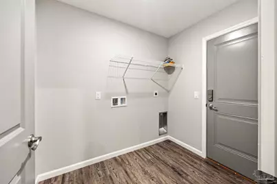 5622 Riviera Dr, Milton, FL 32583 - Photo 5