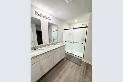 6311 Burrow Ln, Pensacola, FL 32526 - Photo 7