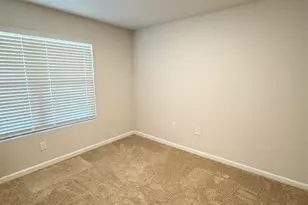 6311 Burrow Ln, Pensacola, FL 32526 - Photo 9