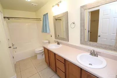 5926 Bilek Dr, Pensacola, FL 32526 - Photo 9