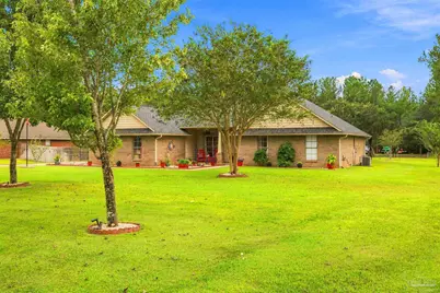 9915 Nichols Lake Rd, Milton, FL 32583 - Photo 9