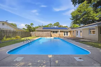 5570 Peachtree Ct, Pensacola, FL 32504 - Photo 3
