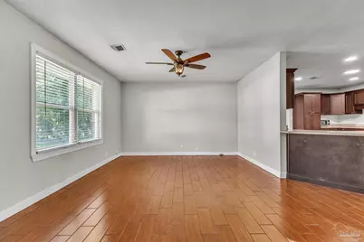 5570 Peachtree Ct, Pensacola, FL 32504 - Photo 13