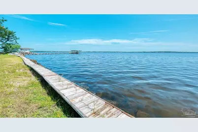 5450 N Shore Rd, Pensacola, FL 32507 - Photo 17