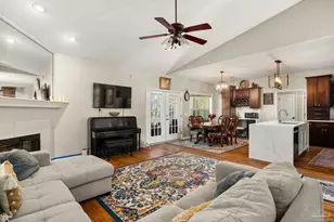3000 Ashbury Ln, Cantonment, FL 32533 - Photo 9
