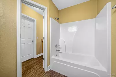 7071 Lake Joanne Dr, Pensacola, FL 32506 - Photo 23