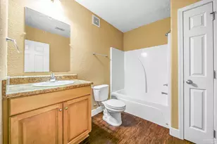 7071 Lake Joanne Dr, Pensacola, FL 32506 - Photo 25