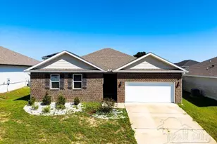 5560 Guinevere Ln, Milton, FL 32583 - Photo 1