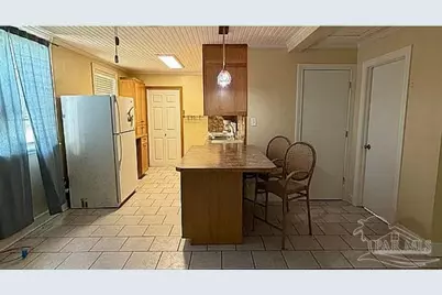 9485 N Loop Rd, Pensacola, FL 32507 - Photo 3
