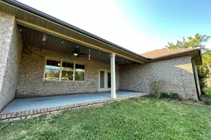 1938 Cardinal Ln, Navarre, FL 32566 - Photo 55