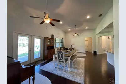 1938 Cardinal Ln, Navarre, FL 32566 - Photo 17