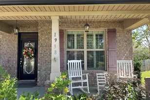 1938 Cardinal Ln, Navarre, FL 32566 - Photo 5