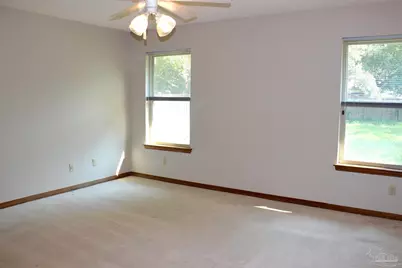 3879 Sailwind Dr, Gulf Breeze, FL 32563 - Photo 21