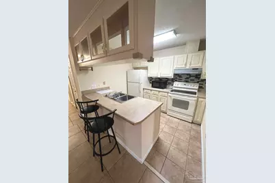 6978 Spanish Trail Rd, Pensacola, FL 32504 - Photo 5