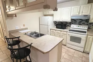 6978 Spanish Trail Rd, Pensacola, FL 32504 - Photo 5