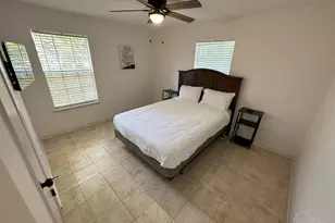 1406 Rancho Villa Dr, Gulf Breeze, FL 32563 - Photo 9