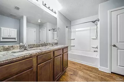 6052 Whisper Creek Blvd, Milton, FL 32570 - Photo 17