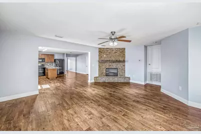 6052 Whisper Creek Blvd, Milton, FL 32570 - Photo 5