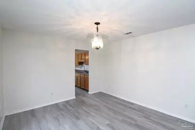 2432 Gulf Breeze Ave, Pensacola, FL 32507 - Photo 5