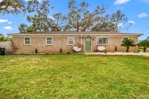 3060 Panama Dr, Pensacola, FL 32526 - Photo 1