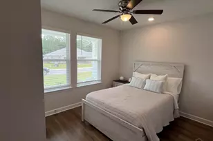 6016 Oak Hollow Ln, Crestview, FL 32539 - Photo 3