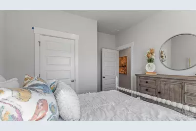 9900 Starling Dr, Pensacola, FL 32506 - Photo 9