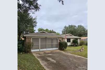2149 Yardley Cir, Pensacola, FL 32526 - Photo 3