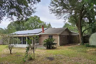 2149 Yardley Cir, Pensacola, FL 32526 - Photo 5