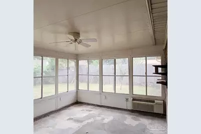 2149 Yardley Cir, Pensacola, FL 32526 - Photo 19