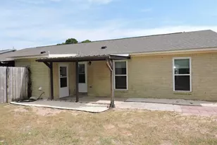 3236 Santa Rosa Dr, Gulf Breeze, FL 32563 - Photo 23