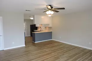 3236 Santa Rosa Dr, Gulf Breeze, FL 32563 - Photo 3
