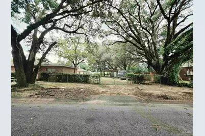1230 E Leonard St, Pensacola, FL 32503 - Photo 25