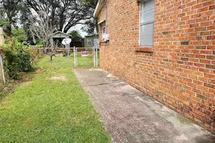 1230 E Leonard St, Pensacola, FL 32503 - Photo 27