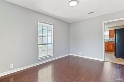 1085 Farmington, Pensacola, FL 32504 - Photo 9