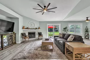 2516 Southern Oaks Dr, Cantonment, FL 32533 - Photo 3