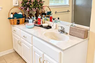 815 W Moreno St, Pensacola, FL 32501 - Photo 23