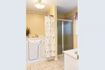 815 W Moreno St, Pensacola, FL 32501 - Photo 21