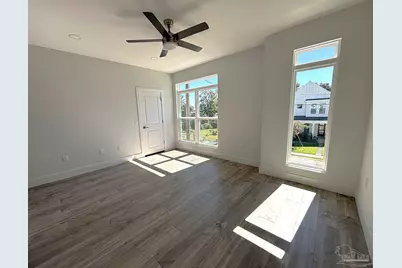 1150 W Intendencia St, Pensacola, FL 32502 - Photo 17