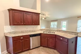 5680 Tucker Circle, Pace, FL 32571 - Photo 7