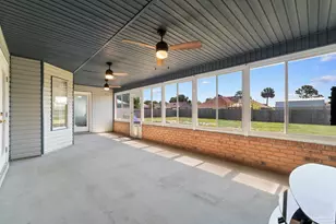 5024 Chandelle Dr, Pensacola, FL 32507 - Photo 29