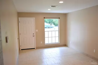 7145 Pearson Rd #B, Pensacola, FL 32526 - Photo 5