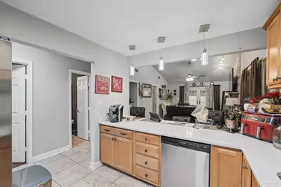 6099 Hilburn Rd, Pensacola, FL 32504 - Photo 19