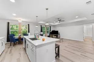10 Nottingham Way, Pensacola, FL 32506 - Photo 13