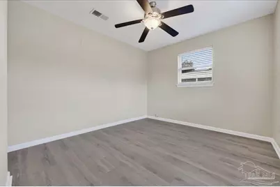 5 Benton Rd, Pensacola, FL 32506 - Photo 17