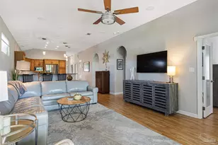 1207 E Hatton St, Pensacola, FL 32503 - Photo 15