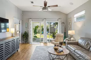 1207 E Hatton St, Pensacola, FL 32503 - Photo 17