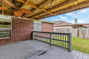 676 Buoy Dr, Pensacola, FL 32507 - Photo 55
