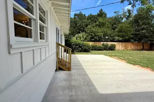 1800 N Baylen St, Pensacola, FL 32501 - Photo 57